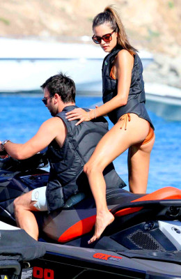 Alessandra Ambrosio pic #631236