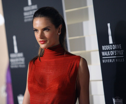 Alessandra Ambrosio pic #566264