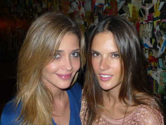 Alessandra Ambrosio pic #452134
