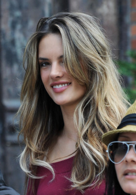 Alessandra Ambrosio pic #319342