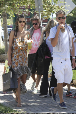 Alessandra Ambrosio pic #513857