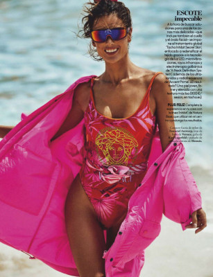 Alessandra Ambrosio pic #1216060