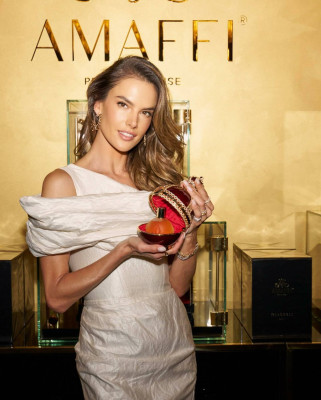 Alessandra Ambrosio pic #1350445