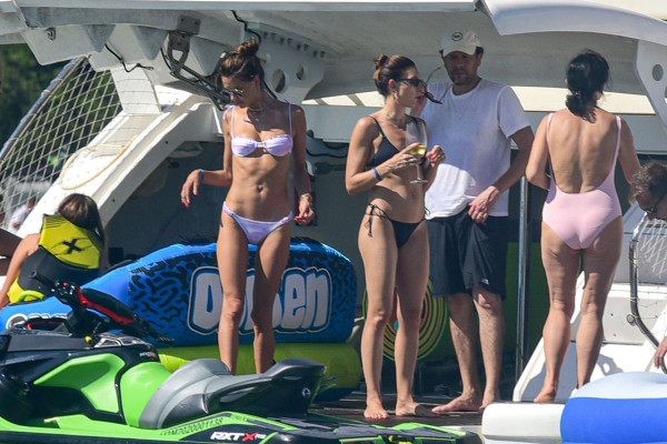 Alessandra Ambrosio pic #1282848