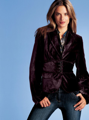 Alessandra Ambrosio pic #319474