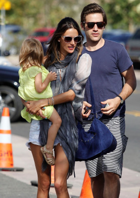 Alessandra Ambrosio pic #462281