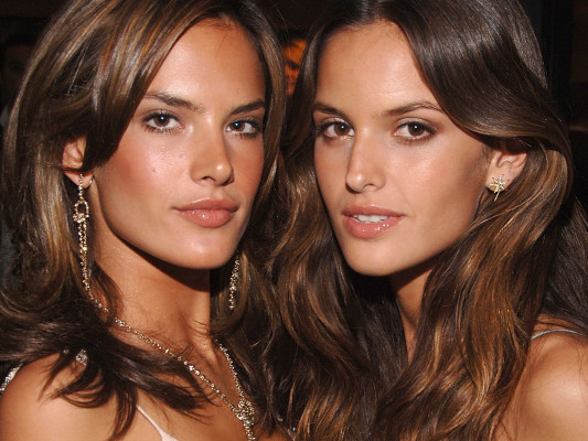 Alessandra Ambrosio pic #326515