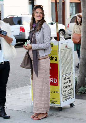 Alessandra Ambrosio pic #511234