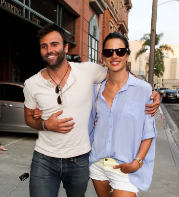 Alessandra Ambrosio pic #519362