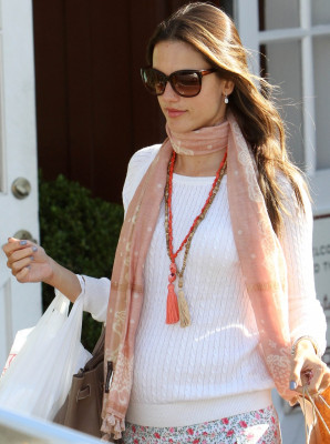 Alessandra Ambrosio pic #442388