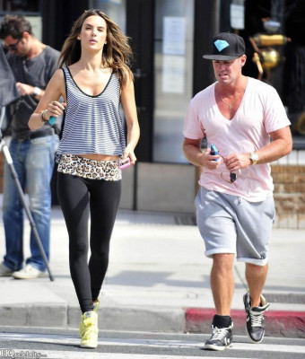 Alessandra Ambrosio pic #596980