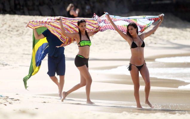 Alessandra Ambrosio pic #870561