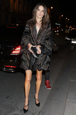 Alessandra Ambrosio pic #1075164