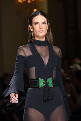 Alessandra Ambrosio pic #861353