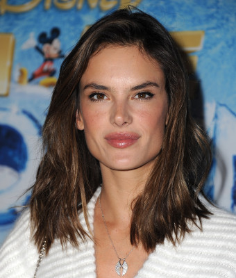 Alessandra Ambrosio pic #821201