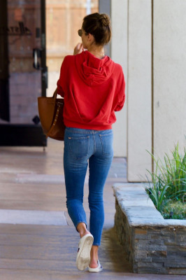 Alessandra Ambrosio pic #1068236