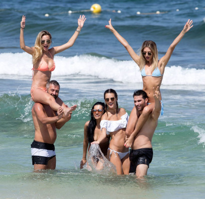 Alessandra Ambrosio pic #950141