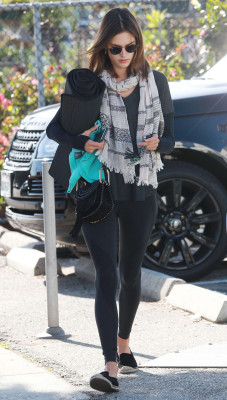 Alessandra Ambrosio pic #835499