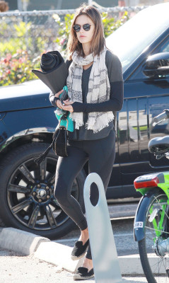 Alessandra Ambrosio pic #835498