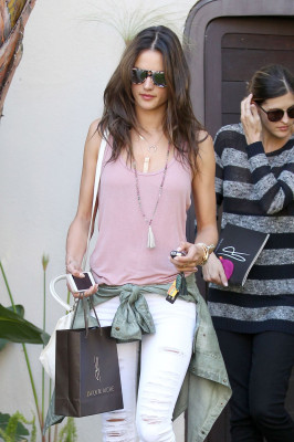 Alessandra Ambrosio pic #684485