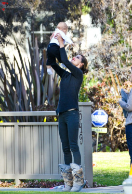 Alessandra Ambrosio pic #569641