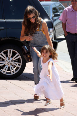 Alessandra Ambrosio pic #594903