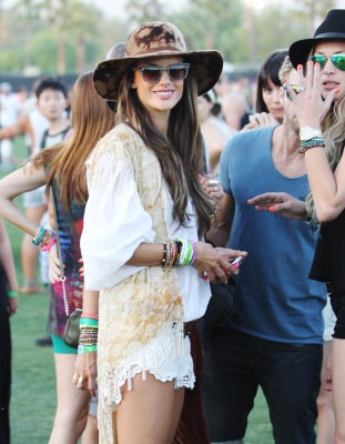 Alessandra Ambrosio pic #594908