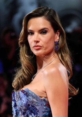 Alessandra Ambrosio pic #1310558