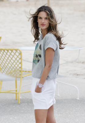 Alessandra Ambrosio pic #582852