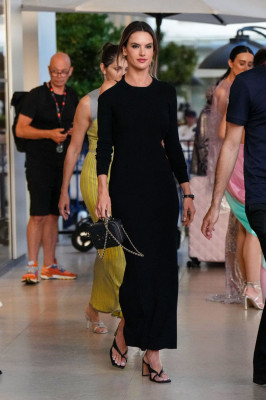 Alessandra Ambrosio pic #1307257