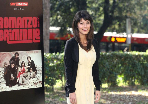 photo 13 in Alessandra Mastronardi gallery [id314700] 2010-12-15 00:00:00
