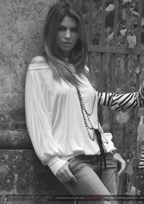 photo 18 in Alessia Ventura gallery [id118459] 2008-12-03 00:00:00