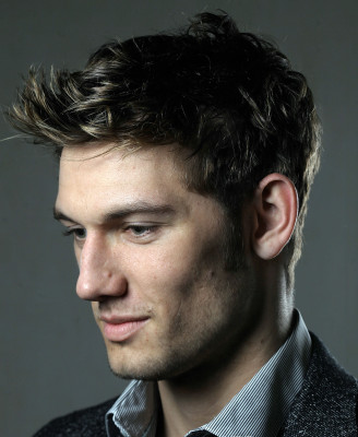 Alex Pettyfer pic #344431