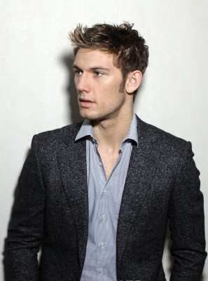 Alex Pettyfer pic #344473