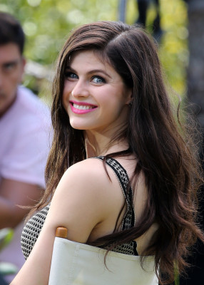 Alexandra Daddario pic #934109