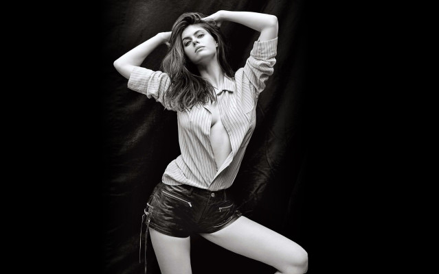 Alexandra Daddario pic #811506