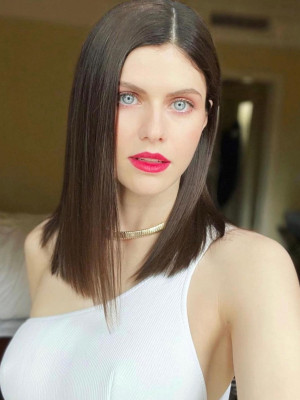 Alexandra Daddario pic #1261248