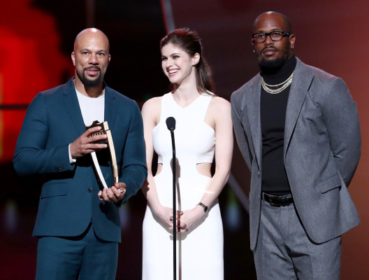 Alexandra Daddario pic #907186