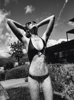 Alexina Graham pic #935640