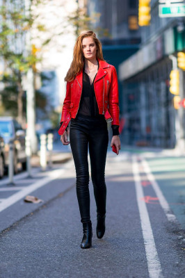 Alexina Graham pic #1080148