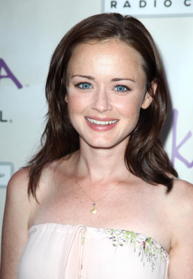 photo 24 in Alexis Bledel gallery [id404971] 2011-09-20 00:00:00