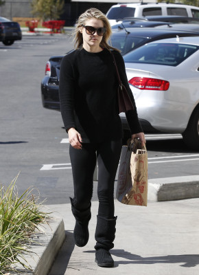 Ali Larter pic #580214