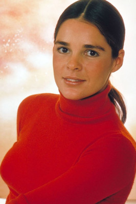 photo 10 in Ali MacGraw gallery [id380468] 2011-05-23 00:00:00