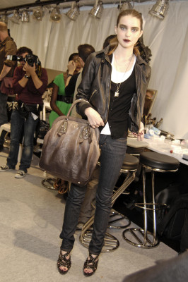 Ali Michael  pic #256810