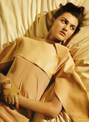 Ali Stephens pic #271618