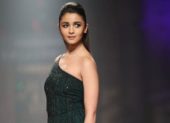 Alia Bhatt pic #1056055