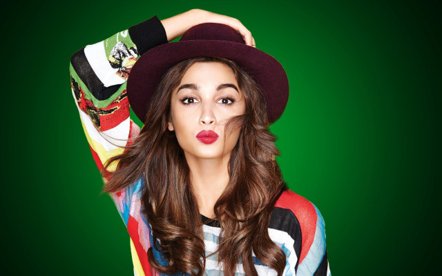 Alia Bhatt pic #1056065