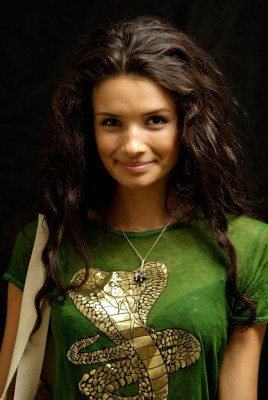 Alice Greczyn pic #379002