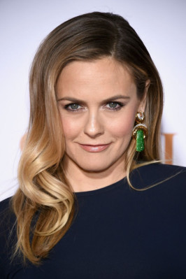photo 6 in Alicia Silverstone gallery [id808082] 2015-10-30 00:00:00