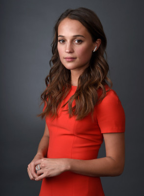 Alicia Vikander pic #1215866